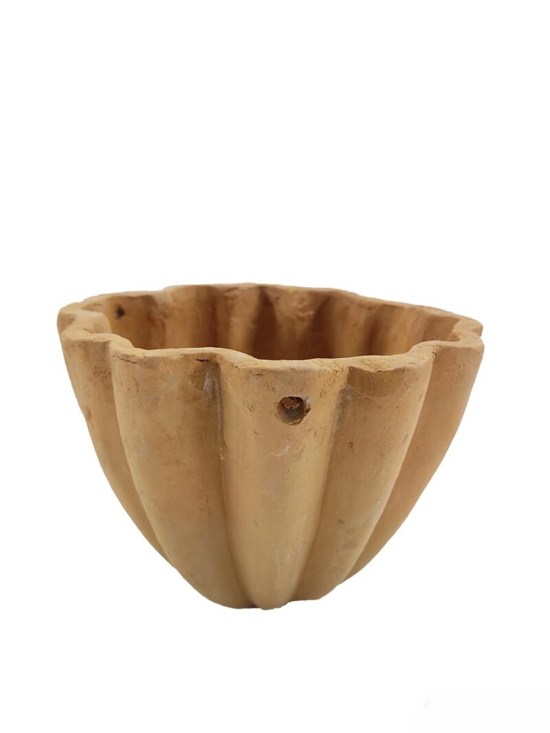 Terracotta-Hanging-Shell-Shape-Planter-#16676-3X4-Product-Peppyflora-01-A-Moz